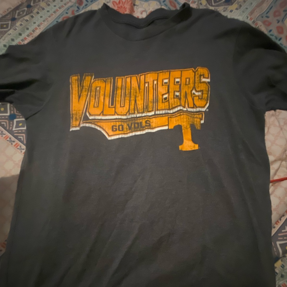 Dark Grey “Vols” T-Shirt